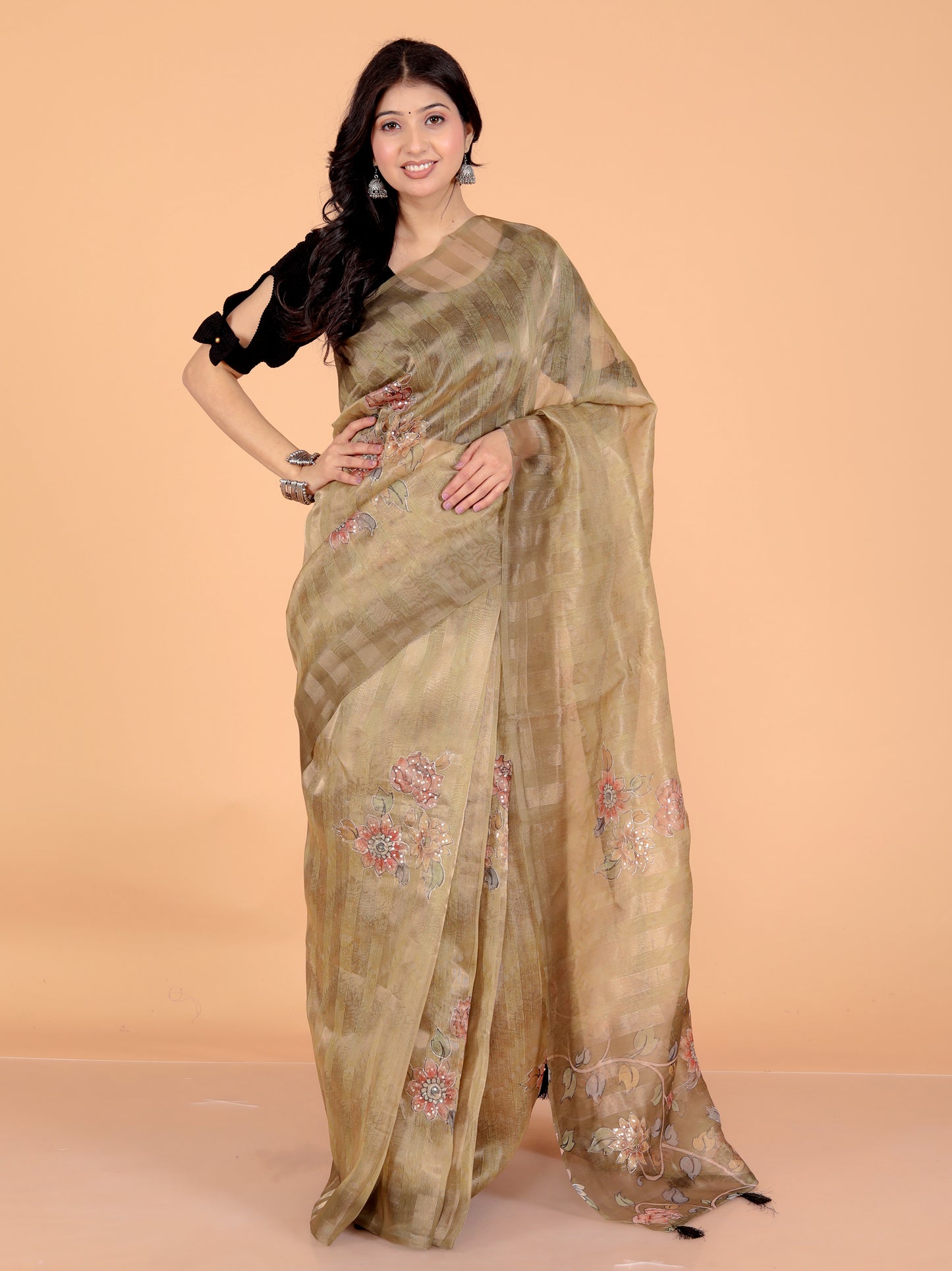 Pure Handloom Tissue Pita Work Floral Saree