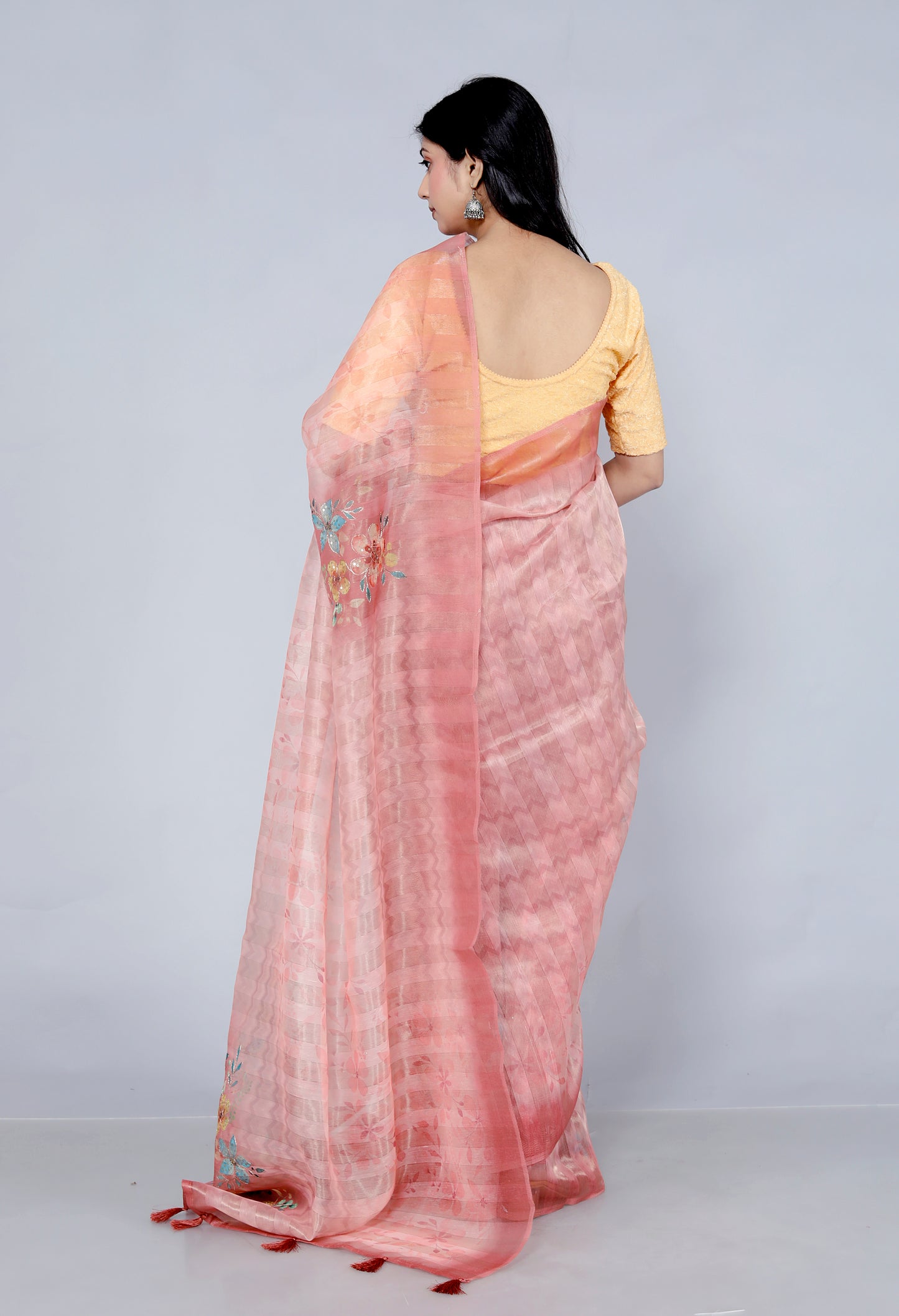 Pure Handloom Tissue Pita Work Floral Saree