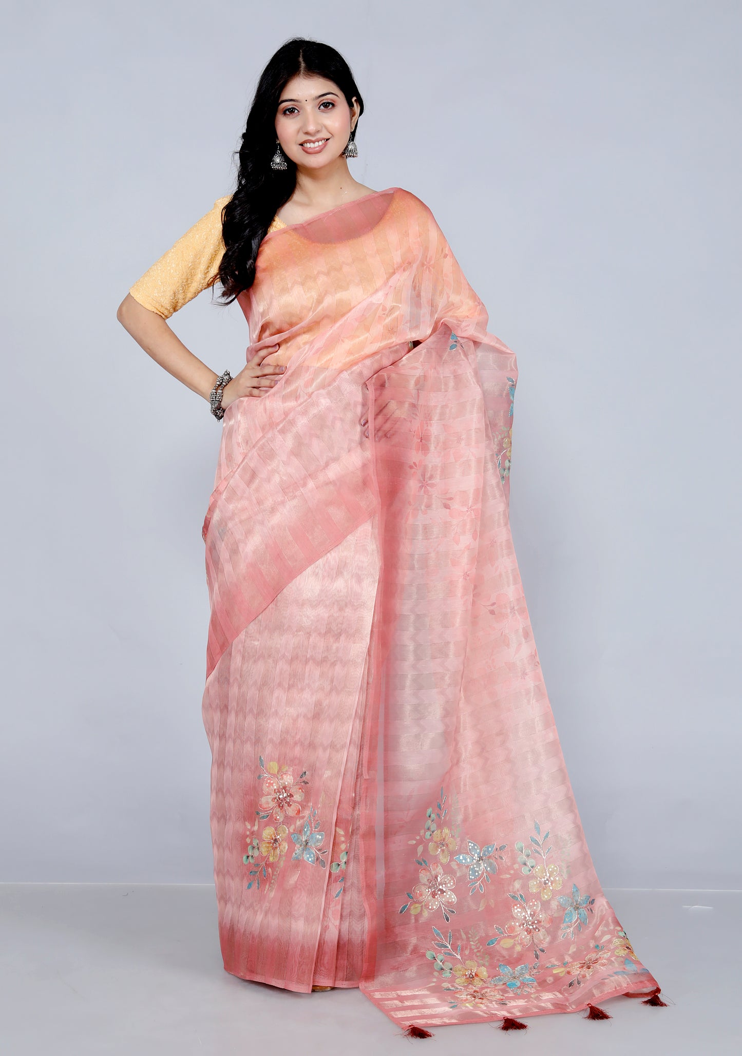 Pure Handloom Tissue Pita Work Floral Saree
