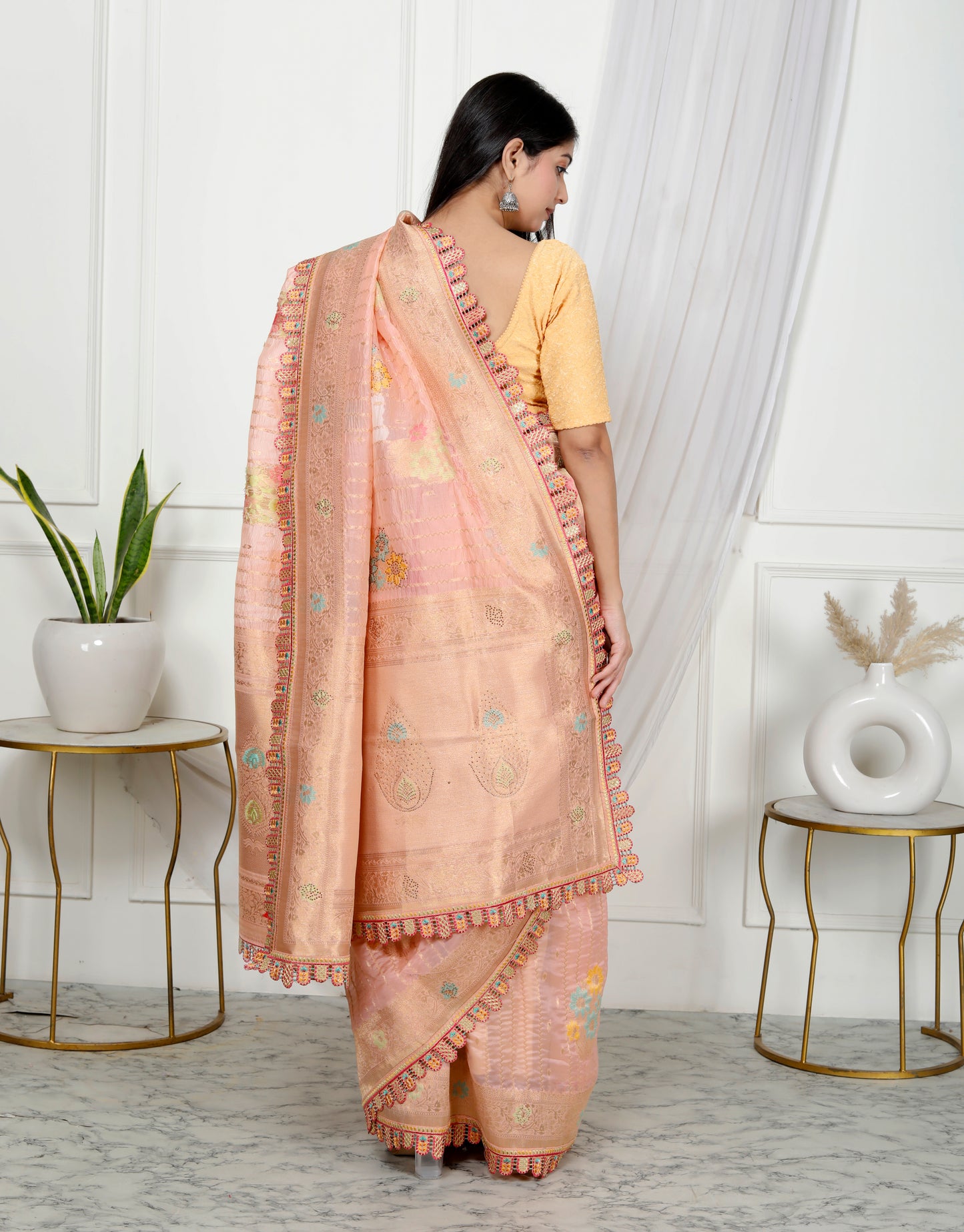 JACCQUARD SILK MULTI THREAD WEAVING SEROSKI TOUCHING SAREE BY SKFBHOLUBHAI
