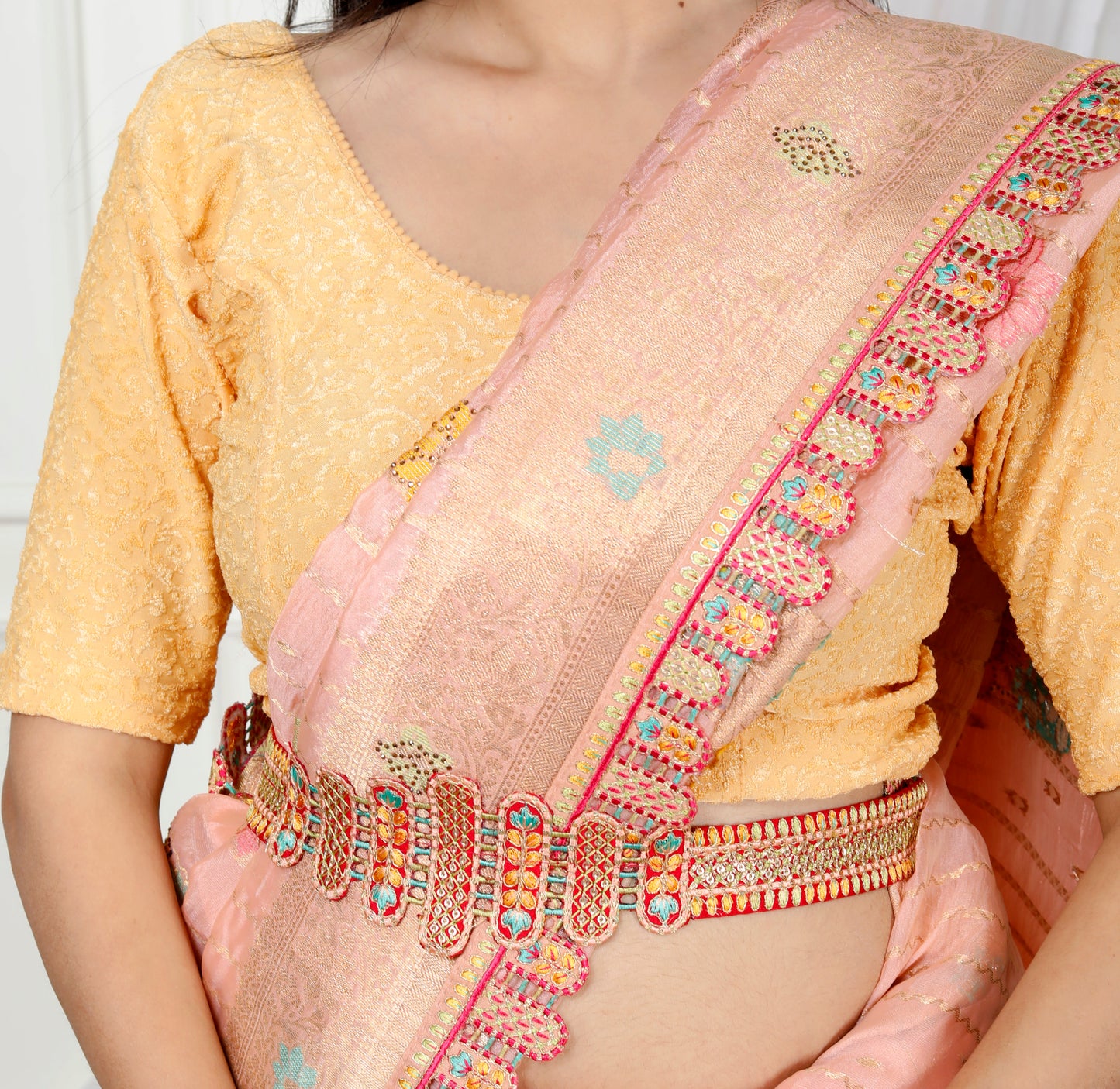 JACCQUARD SILK MULTI THREAD WEAVING SEROSKI TOUCHING SAREE BY SKFBHOLUBHAI