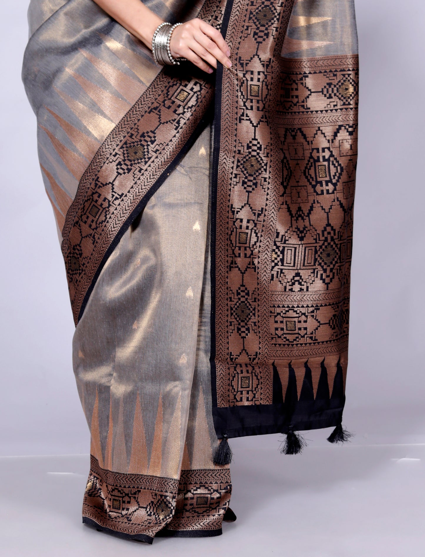 Pure Handloom Silk Weaving Saree