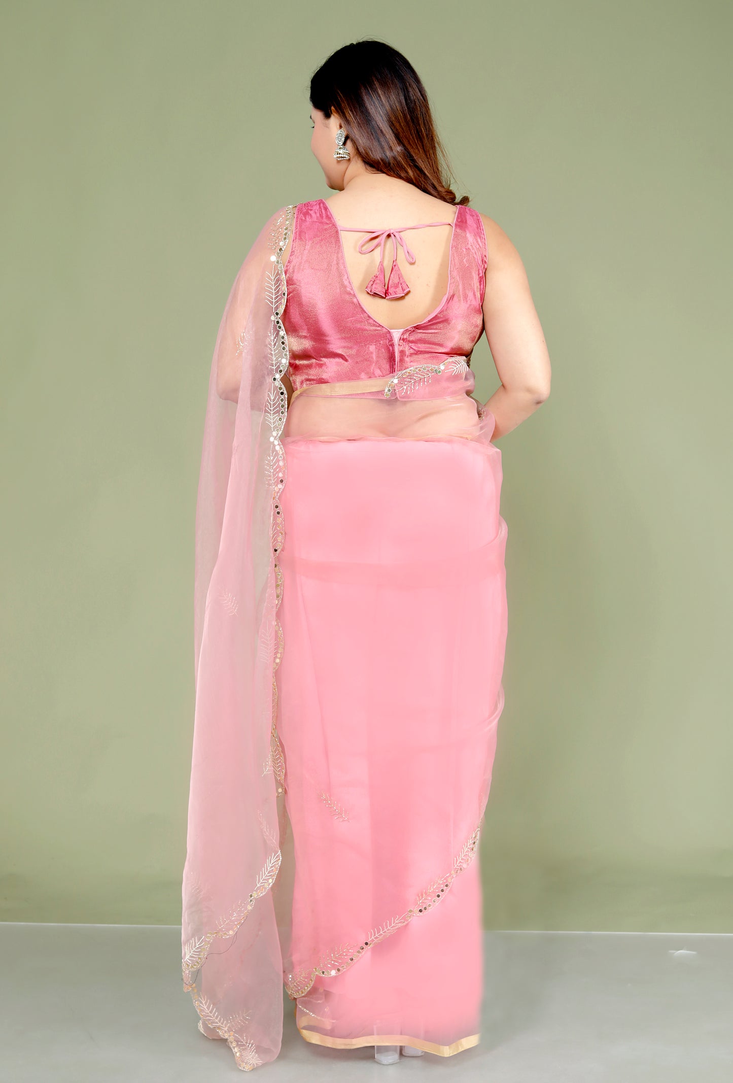 Roopgatha Pure Tissue Handwork Zari Saree