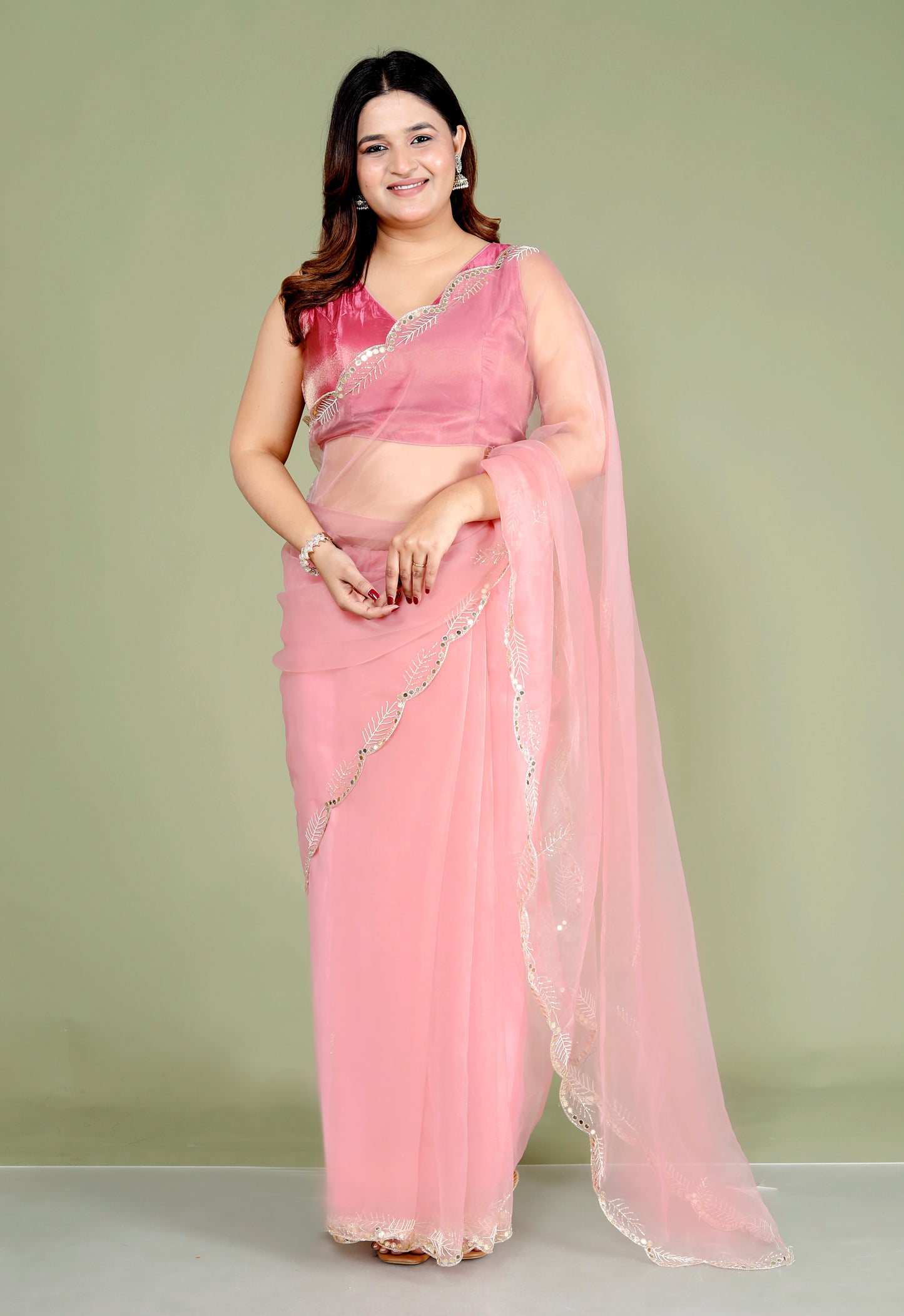 Roopgatha Pure Tissue Handwork Zari Saree