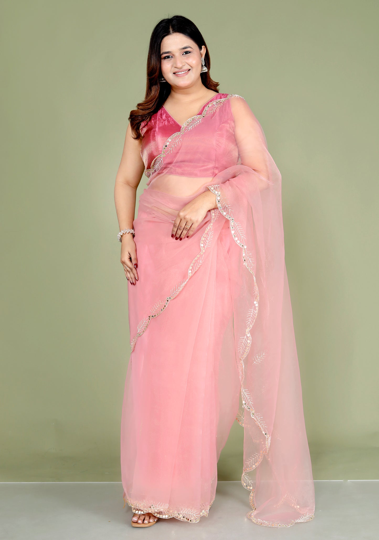 Roopgatha Pure Tissue Handwork Zari Saree
