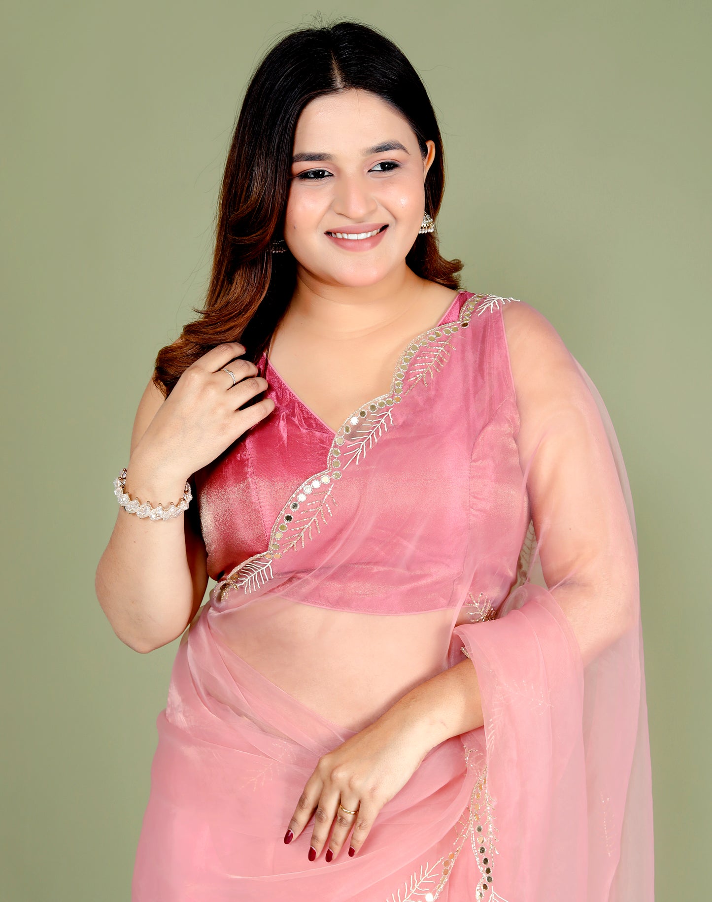 Roopgatha Pure Tissue Handwork Zari Saree