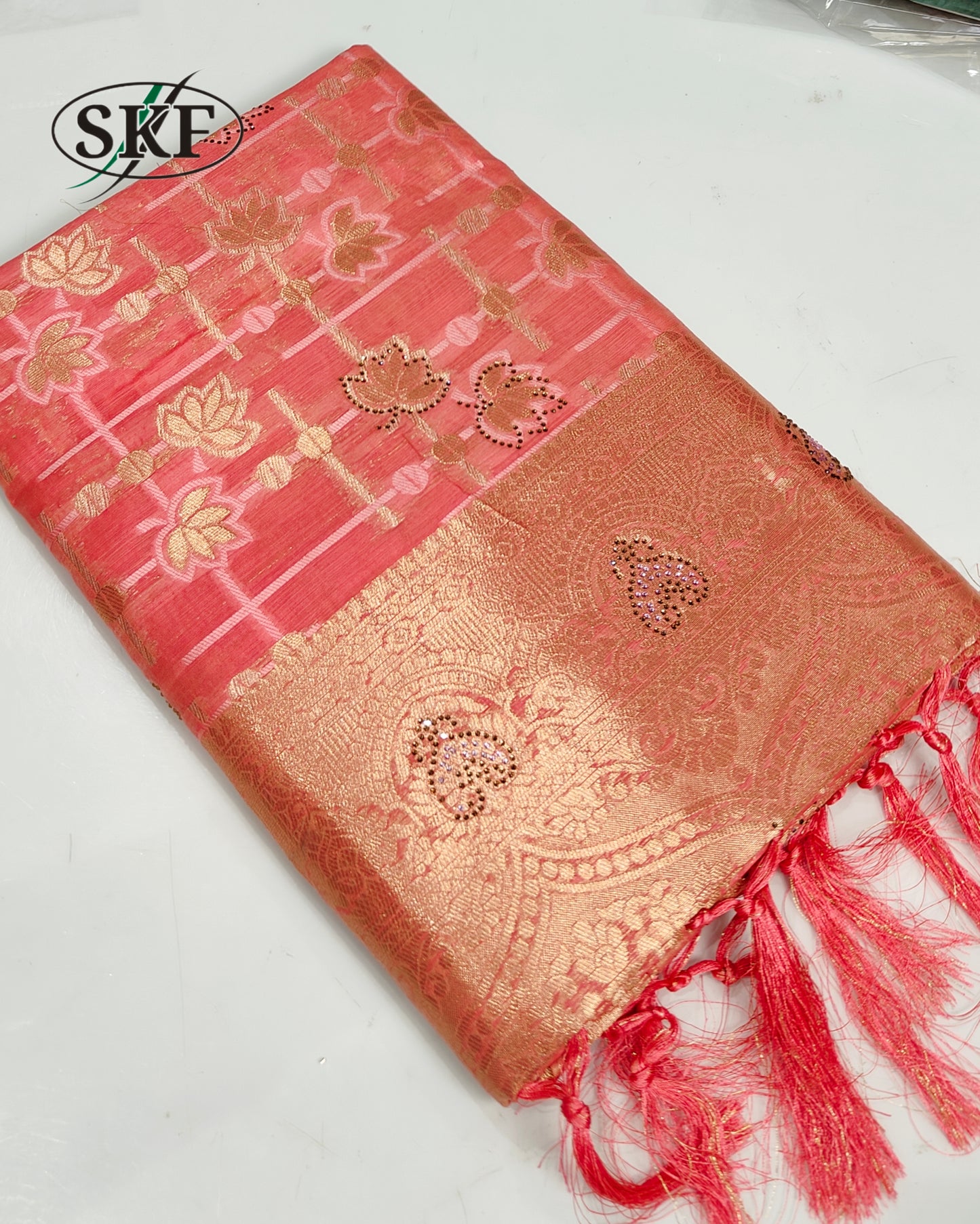 SILK WEAVING SEROSKI WORK SEE GREEN SAREE BY SKFBHOLUBHAI