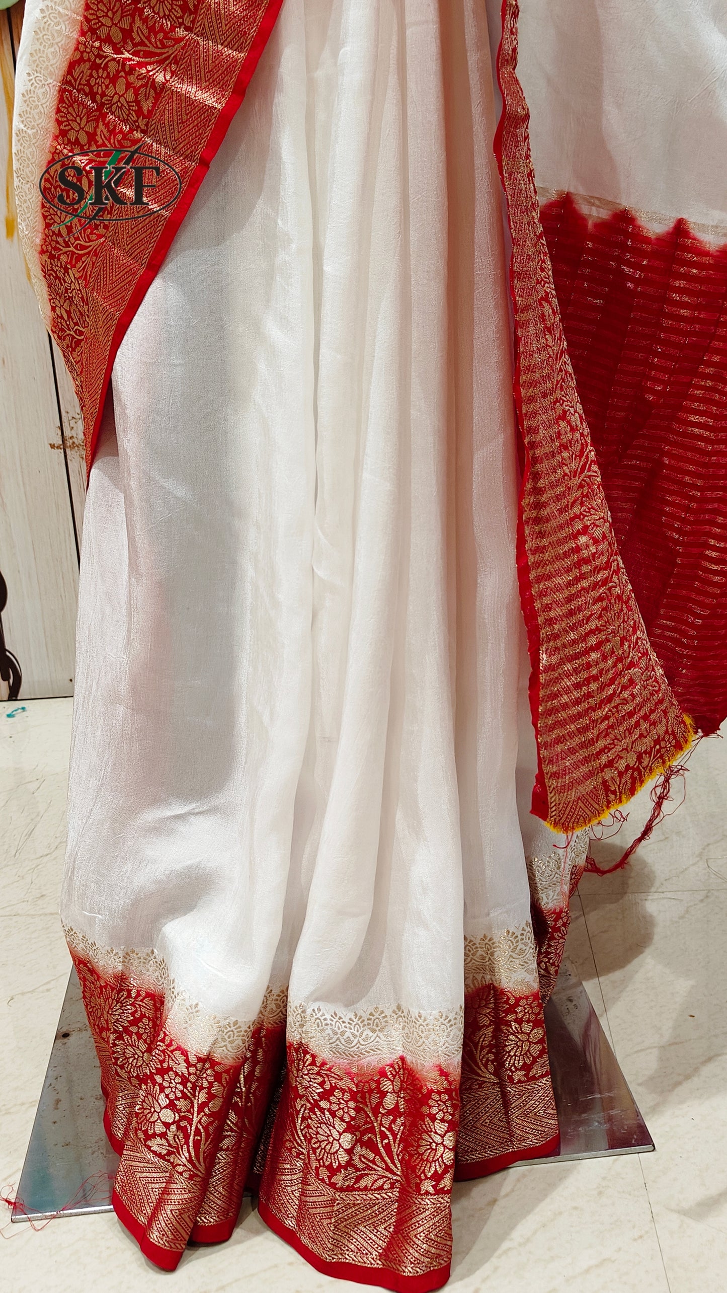FAGUN SPECIAL SILK RED&WHITE ZARI WEAVING SAREE BY SKFBHOLUBHAI