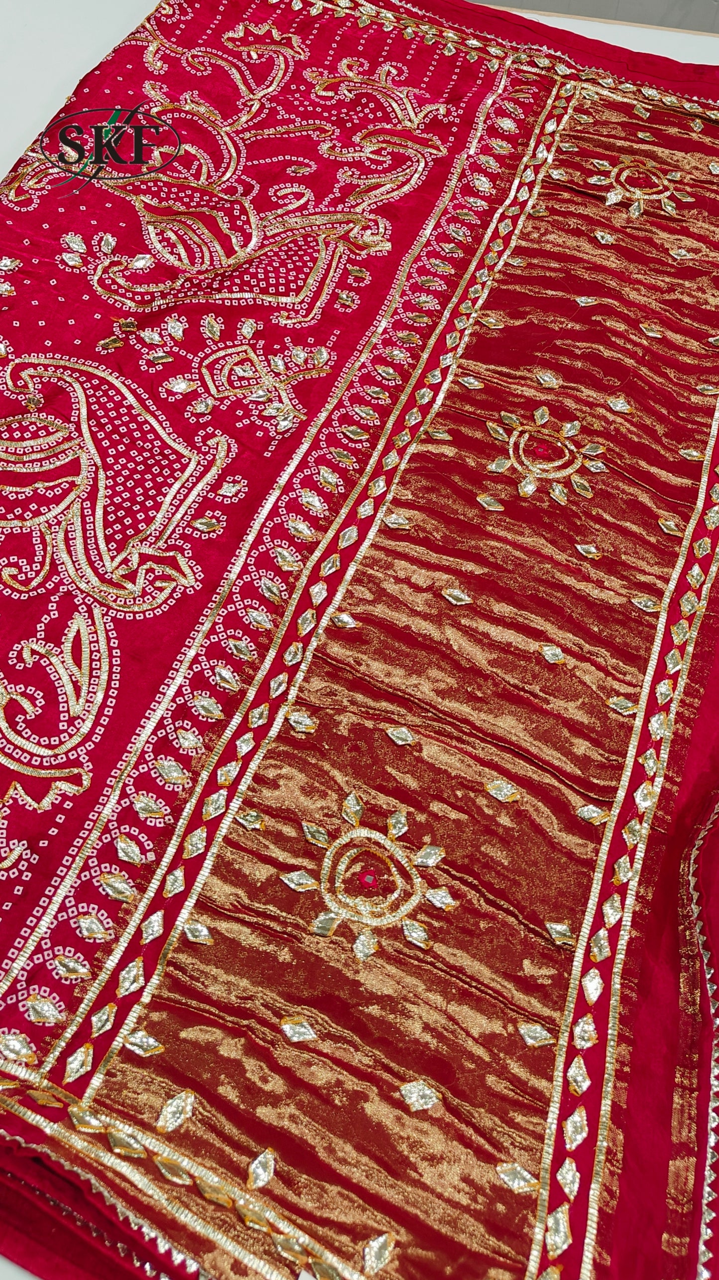 GAJJI SILK KACHA GOTTA CHAKRA BHANDHANI BORDER WORK RANI PINK SAREE BY SKFBHOLUBHAI