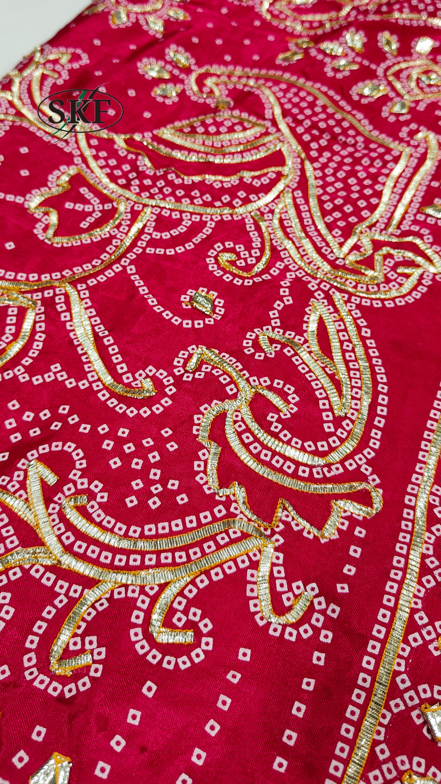 GAJJI SILK KACHA GOTTA CHAKRA BHANDHANI BORDER WORK RANI PINK SAREE BY SKFBHOLUBHAI