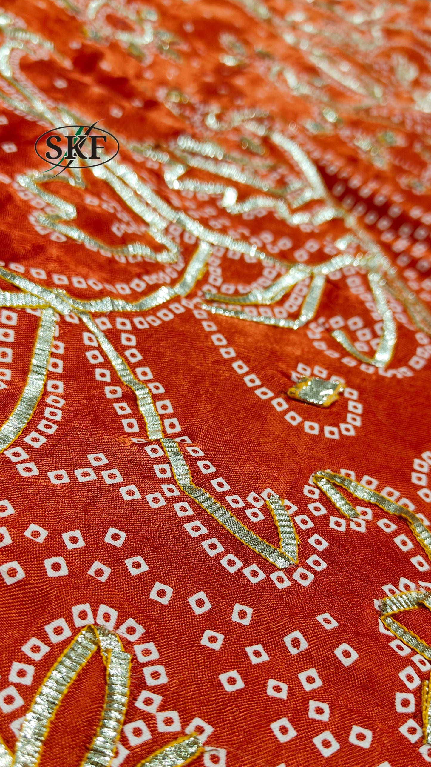 GAJJI SILK KACHA GOTTA CHAKRA BHANDHANI BORDER WORK SAREE BY SKFBHOLUBHAI
