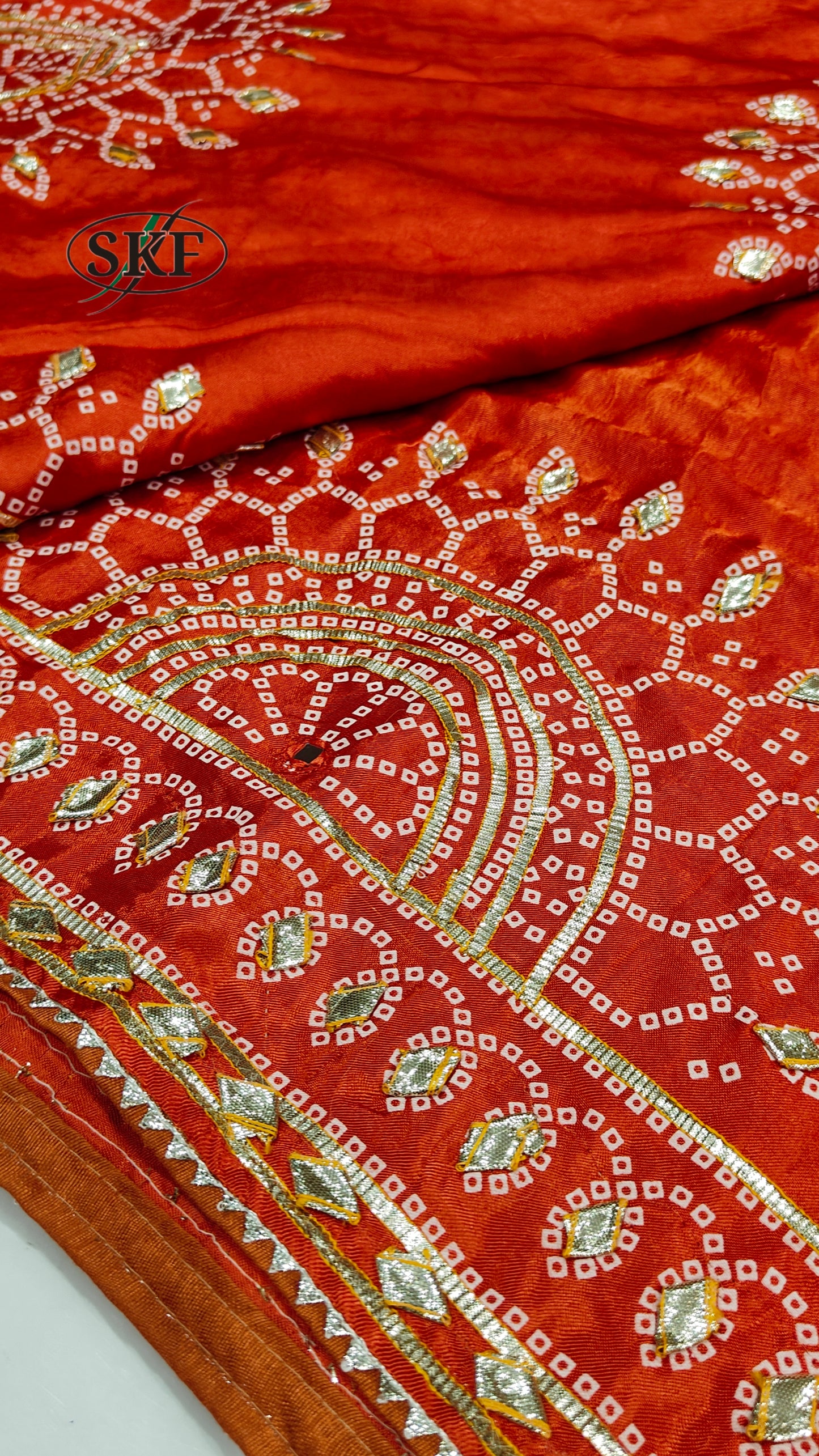 GAJJI SILK KACHA GOTTA CHAKRA BHANDHANI BORDER WORK SAREE BY SKFBHOLUBHAI