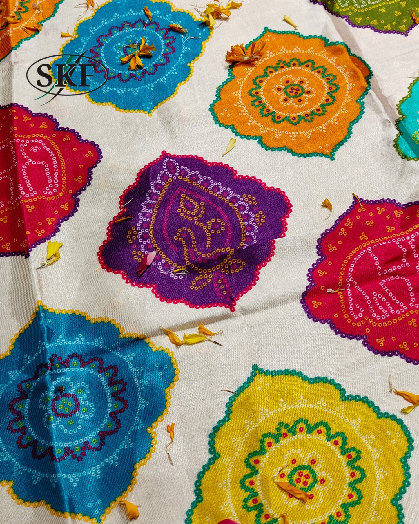 GAJJI SILK PACHRANGA DIGITAL MOTIF FLORAL JAAL PRINT MULTICOLOUR SAREE BY SKFBHOLUBHAI