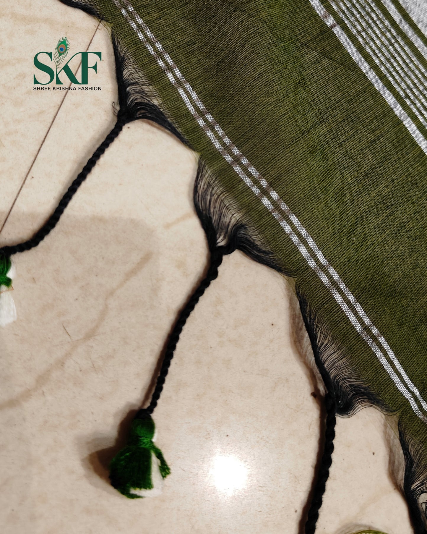 COTTON PLAIN WEAVING PALLU BOTTLEGREEN & SILVER SAREE BY SKFBHOLUBHAI