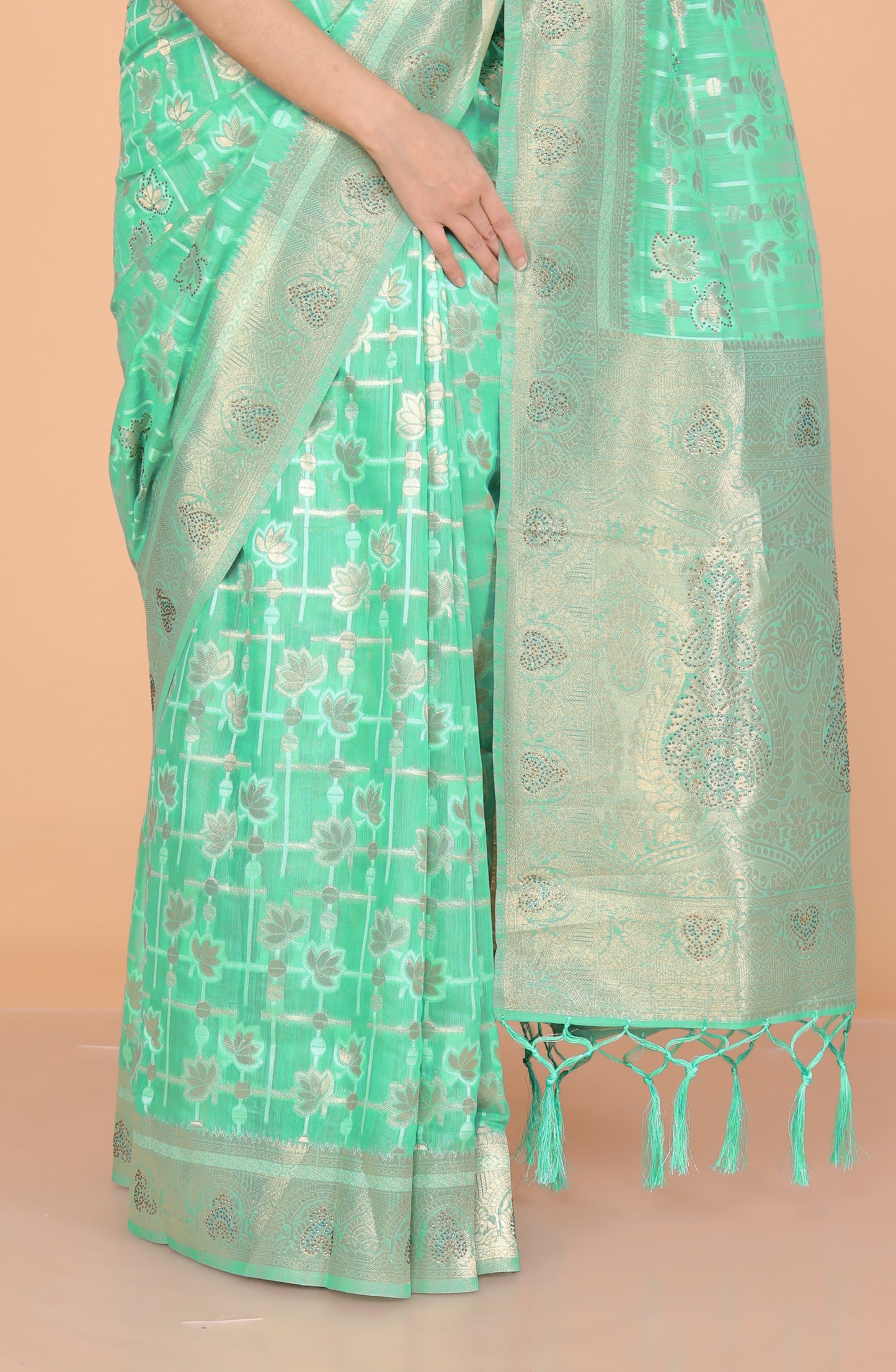 SILK WEAVING SEROSKI WORK SEE GREEN SAREE BY SKFBHOLUBHAI
