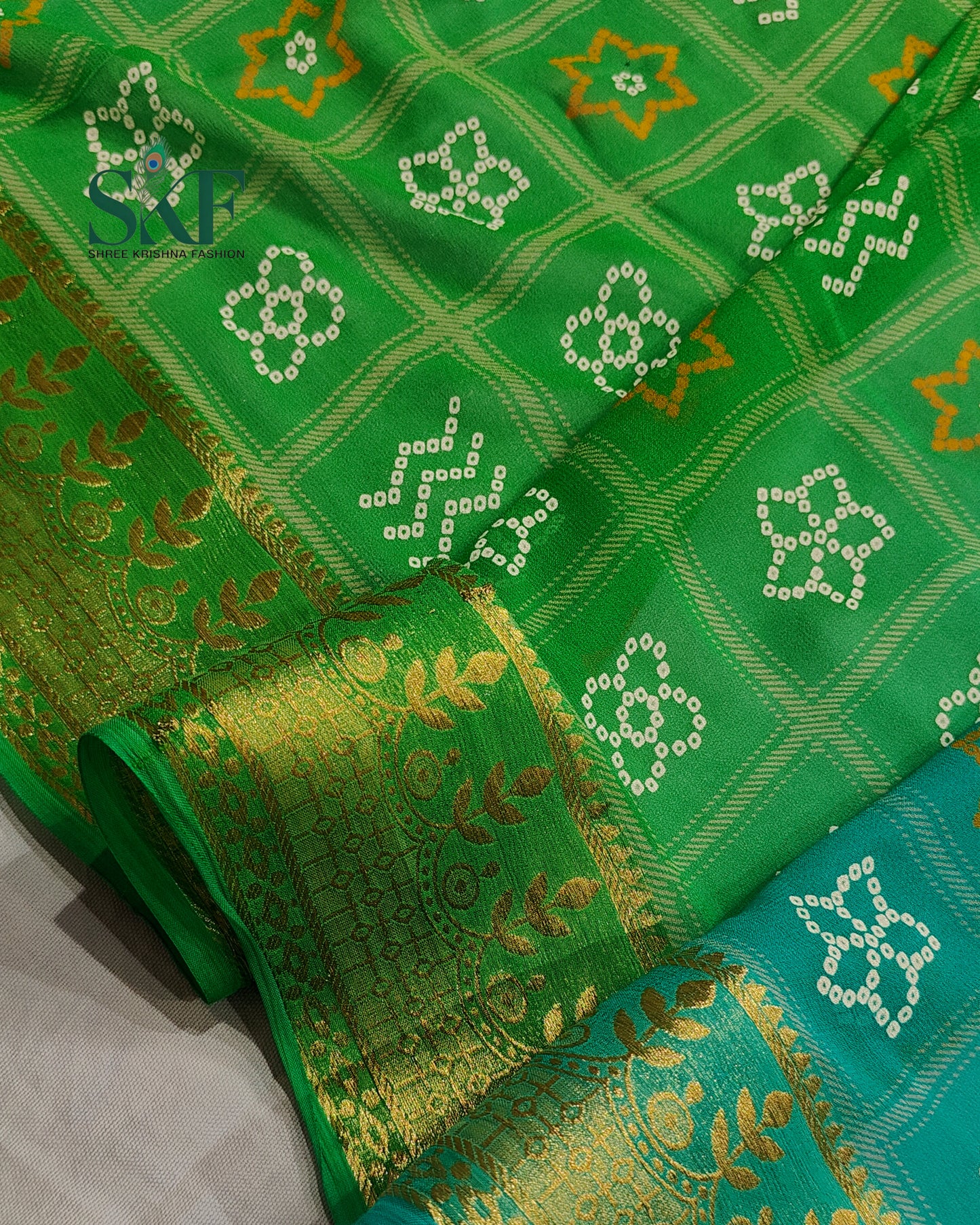 GEORGETTE GHATCHOLA BHANDHANI RAMAGREEN OMBREDYE WEAVING SAREE BY SKFBHOLUBHAI