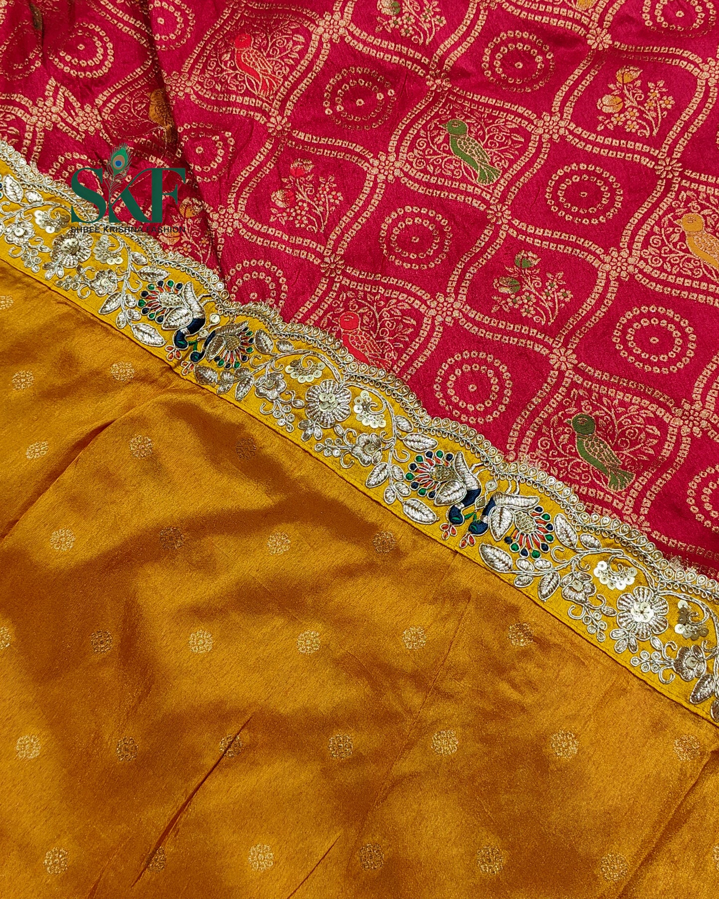 DOLA BANARSI WEAVING BHANDHANI HEAVY WORK BORDER RED SAREE BY SKFBHOLUBHAI