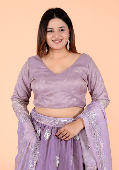 GLOSSY TISSUE HANDWORK DETAILING LAVENDER LEHNGA BY SKFBHOLUBHAI