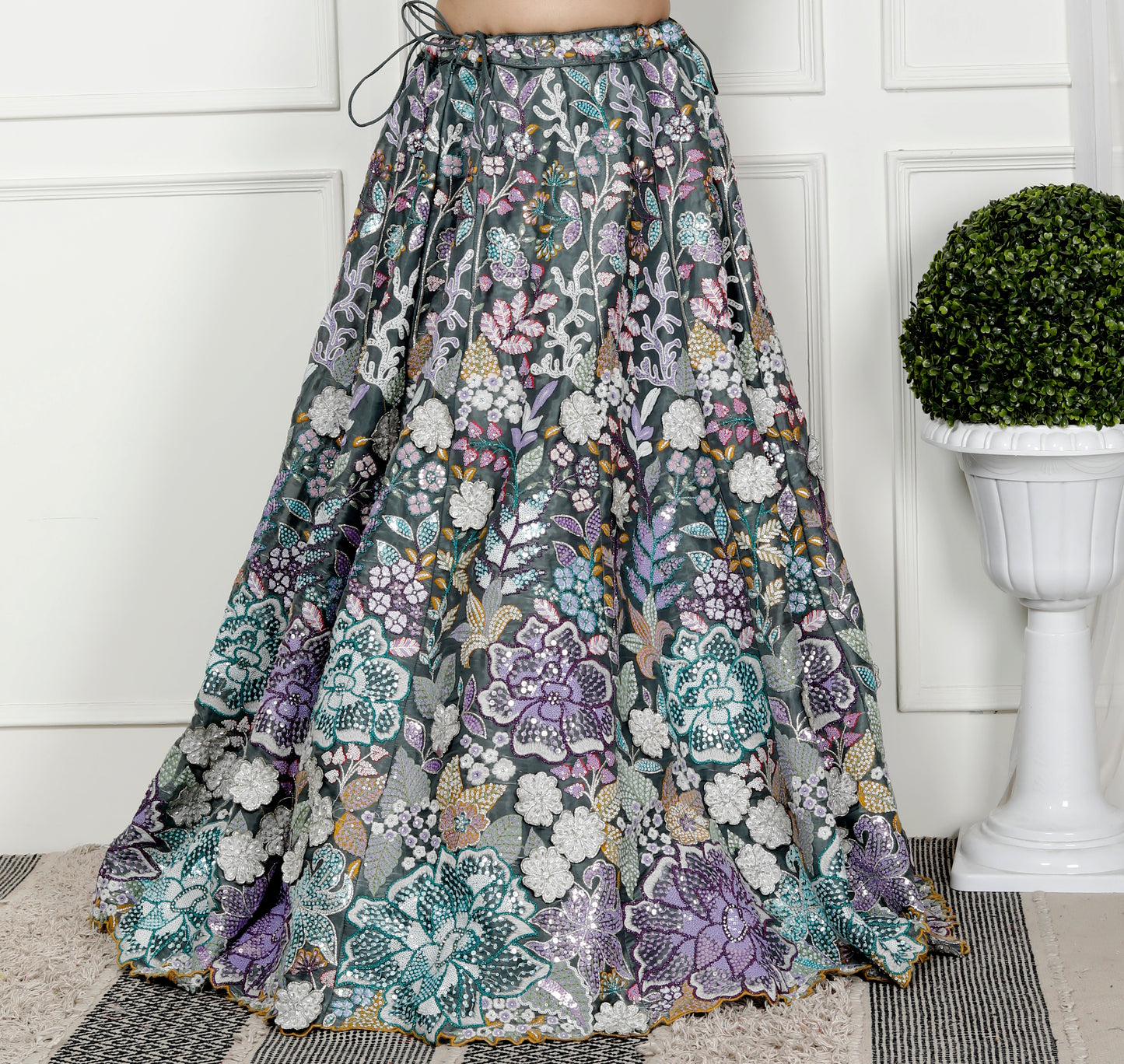 SEQUENCE FLORAL FOREST LEHNGA