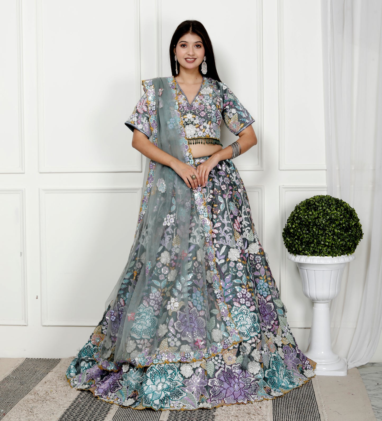 SEQUENCE FLORAL FOREST LEHNGA