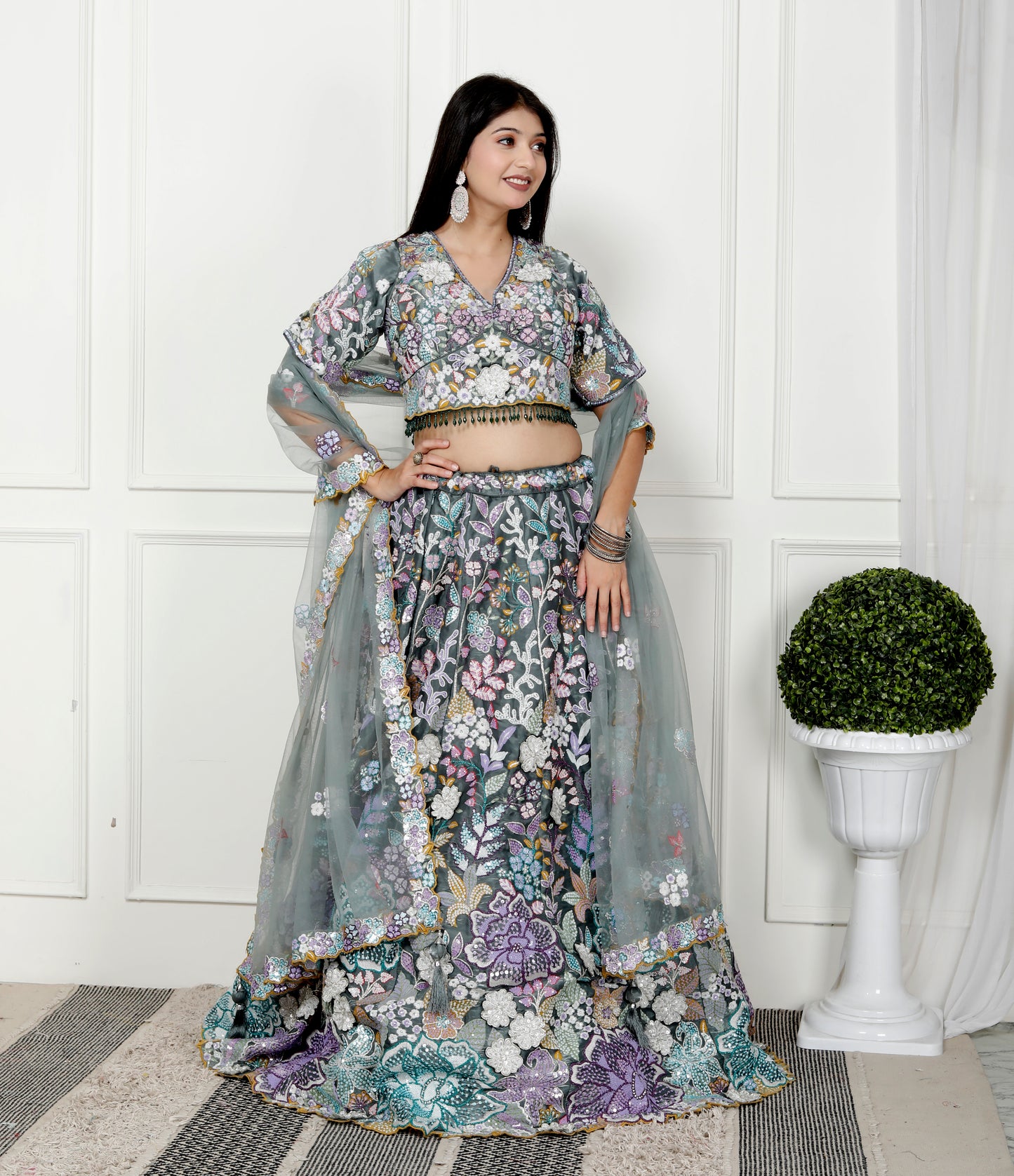 SEQUENCE FLORAL FOREST LEHNGA