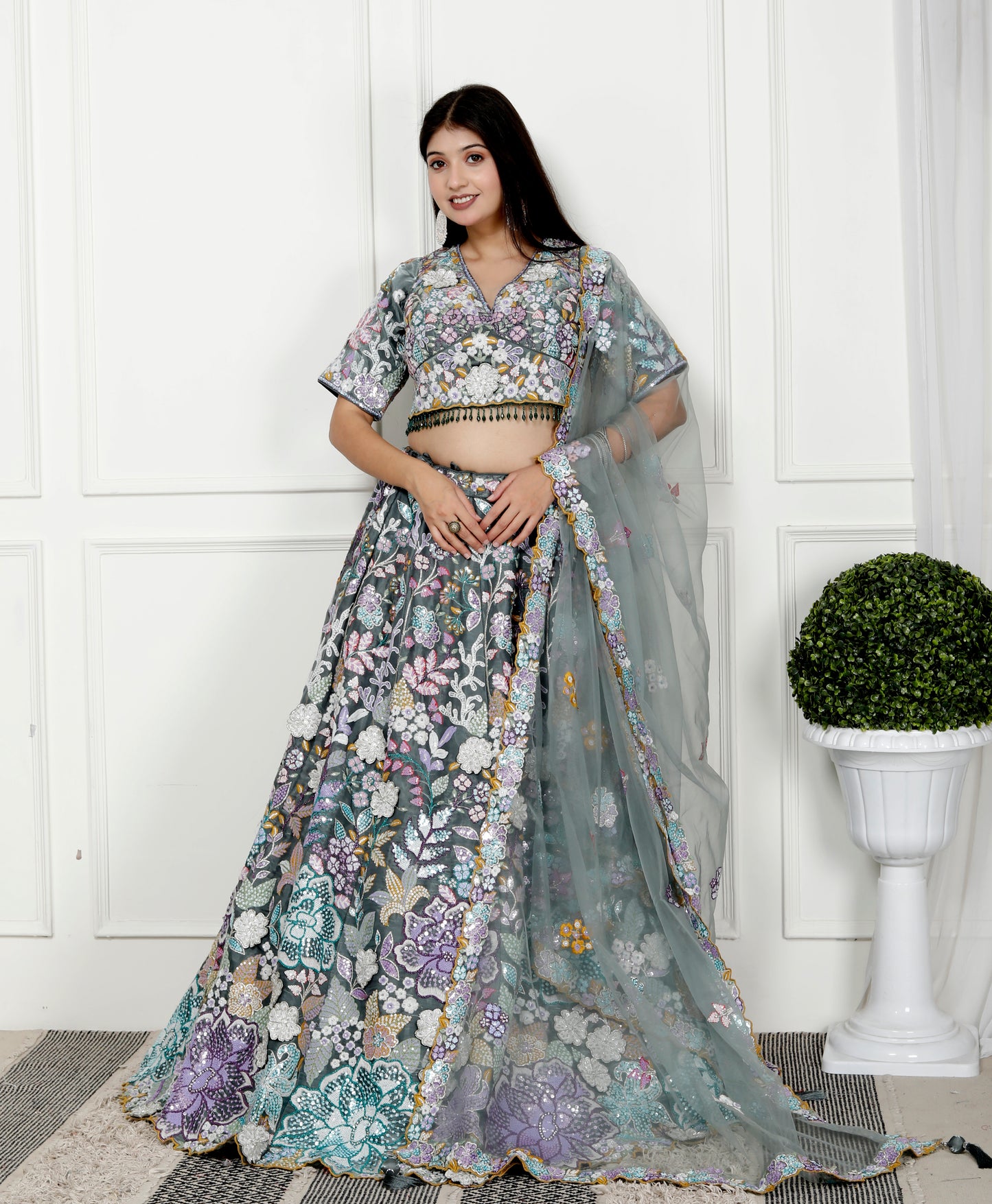 SEQUENCE FLORAL FOREST LEHNGA