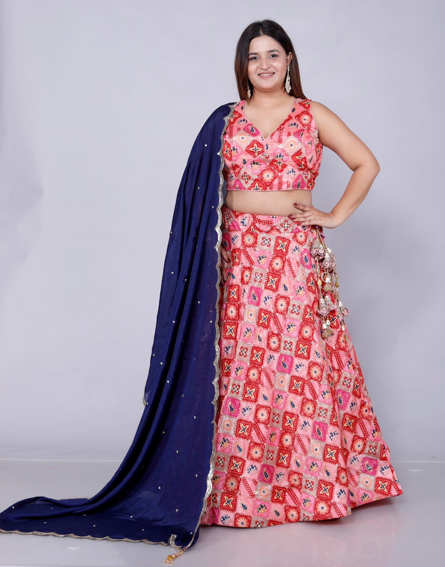 SILK HAND PAINTED ZARI OUTLINE WORK STICH PINK LEHNGA BY SKFBHOLUBHAI