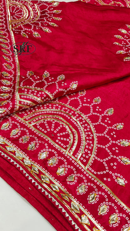 GAJJI SILK KACHA GOTTA CHAKRA BHANDHANI BORDER WORK RANI PINK SAREE BY SKFBHOLUBHAI