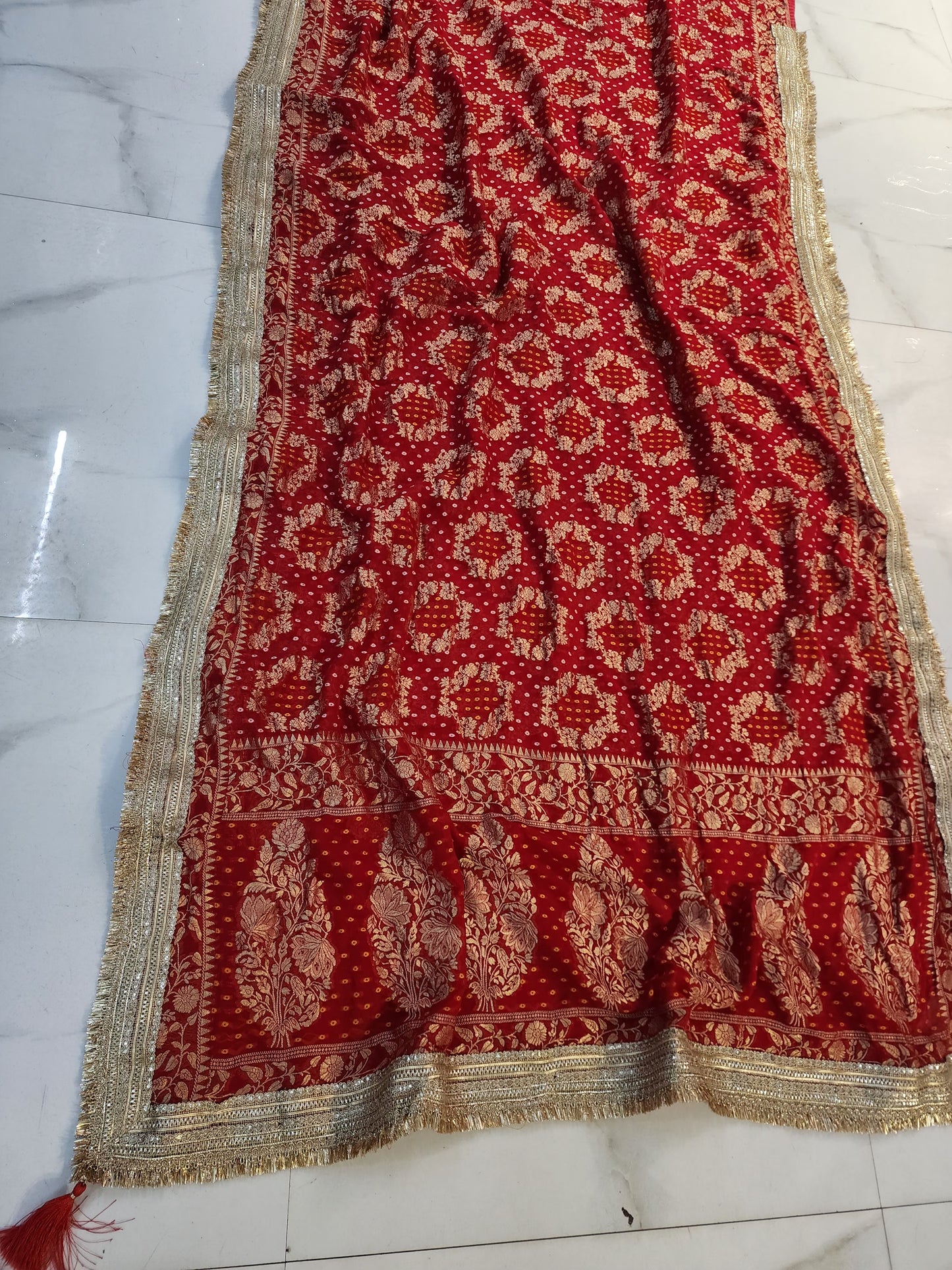 KHADI NEEM JARI GEORGETTE BHANDHANI ROOPGATHA BORDER SAREE BY SKFBHOLUBHAI