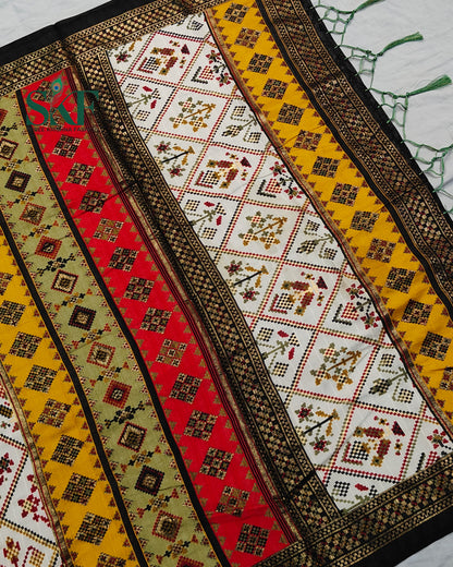 MAURA SILK PATOLA FOIL PRINT WEAVING IVORY SAREE BY SKFBHOLUBHAI