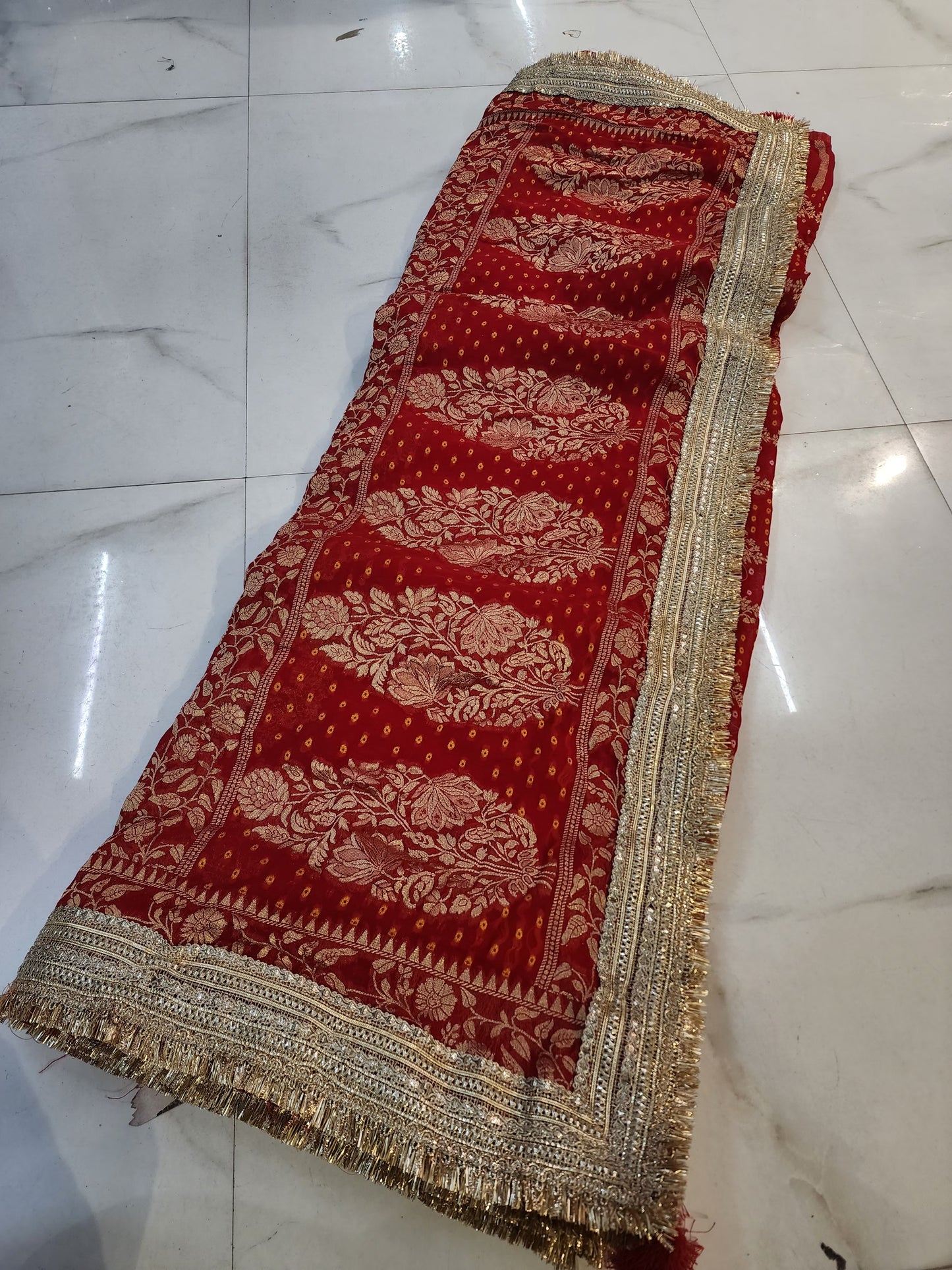 KHADI NEEM JARI GEORGETTE BHANDHANI ROOPGATHA BORDER SAREE BY SKFBHOLUBHAI