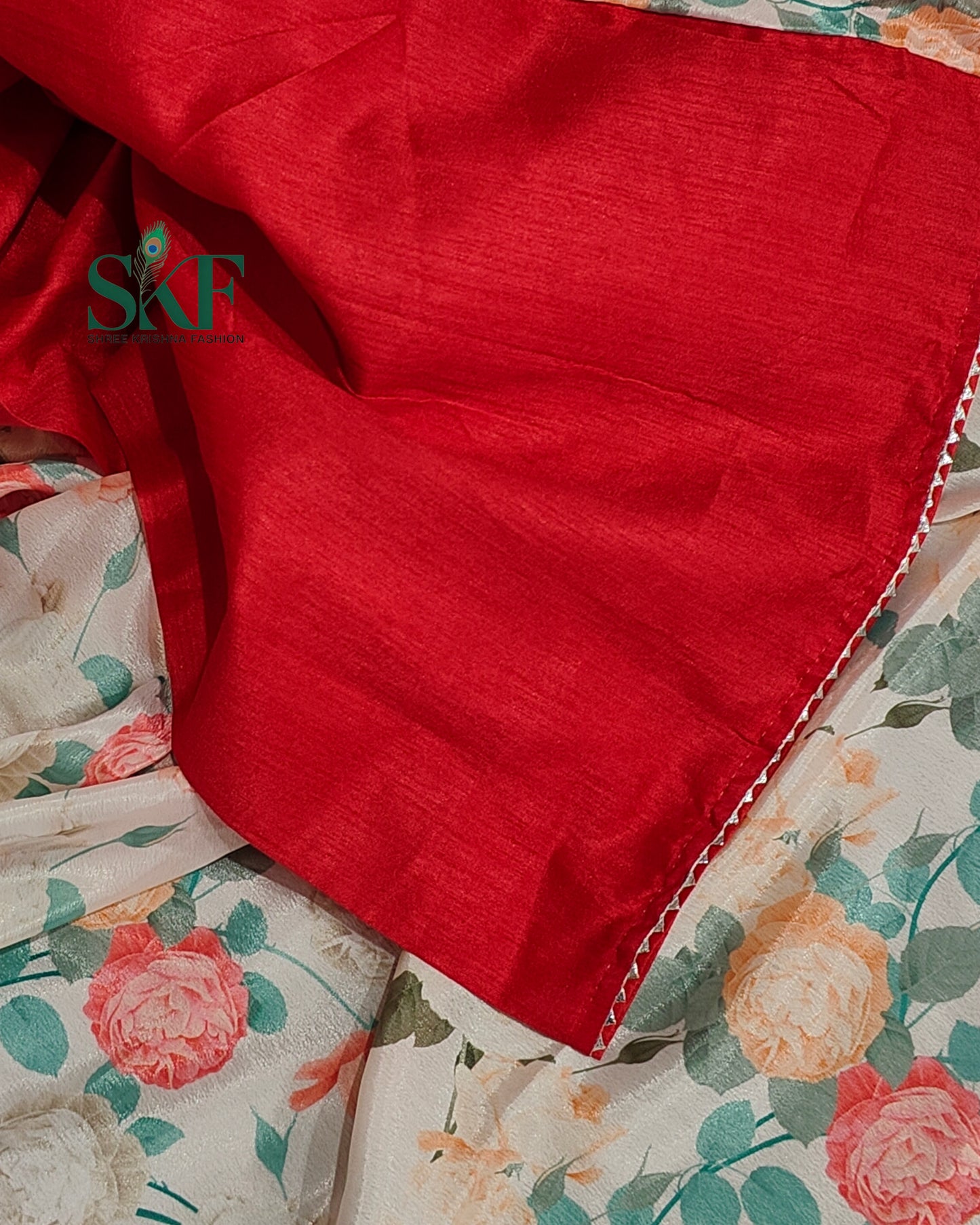 CHINON FLORAL DIGITAL PRINT HANDWORK CREAM SAREE BY SKFBHOLUBHAI