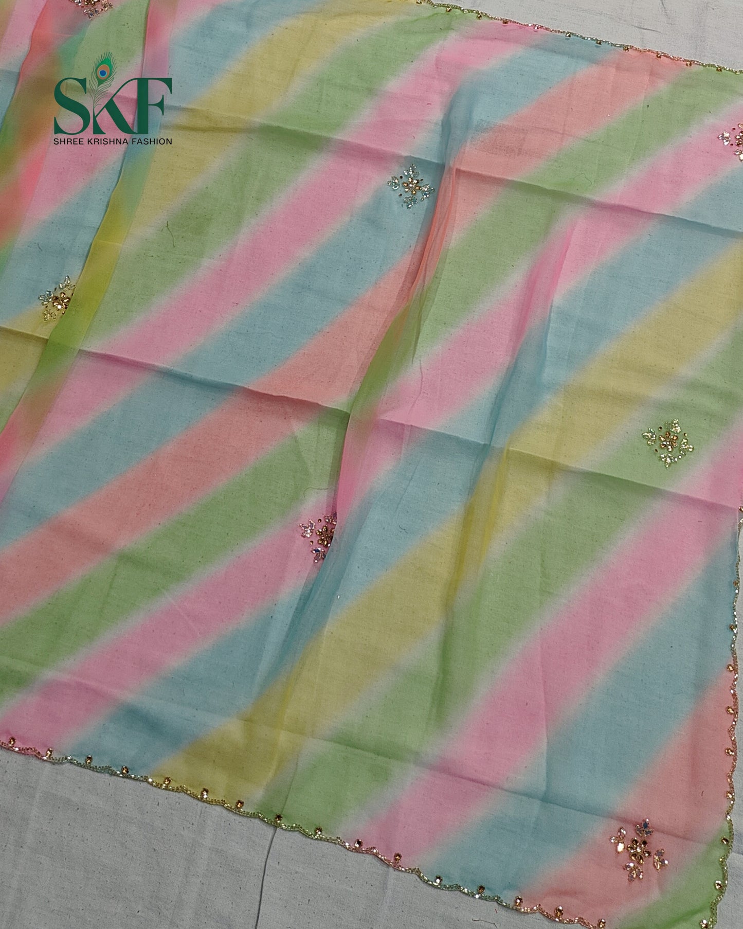 GEORGETTE 30×30 LEHRIYA KUNDAN HANDWORK MULTICOLOUR SAREE BY SKFBHOLUBHAI